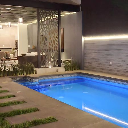 הוילה גואדלחארה Casa Familiar Con Alberca Privada Climatizada מראה חיצוני תמונה