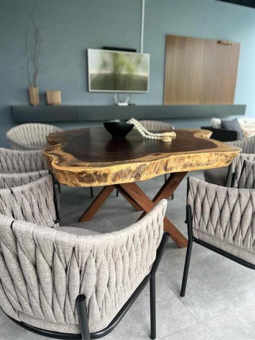 הוילה גואדלחארה Casa Familiar Con Alberca Privada Climatizada מראה חיצוני תמונה
