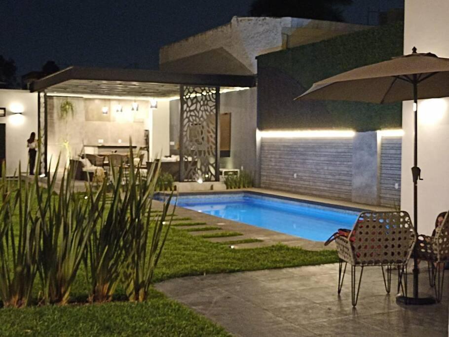 הוילה גואדלחארה Casa Familiar Con Alberca Privada Climatizada מראה חיצוני תמונה